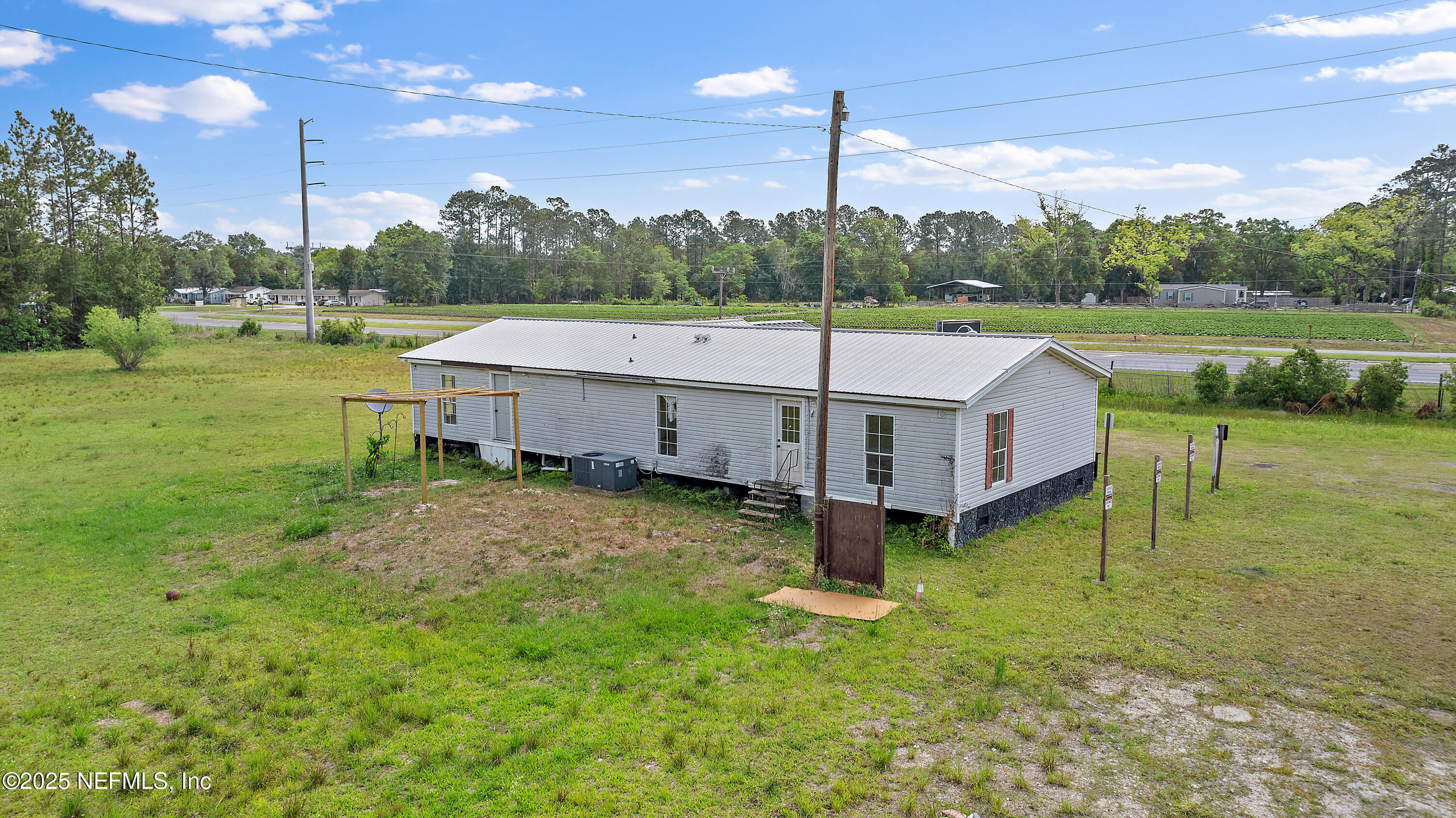 17940 US HIGHWAY 301