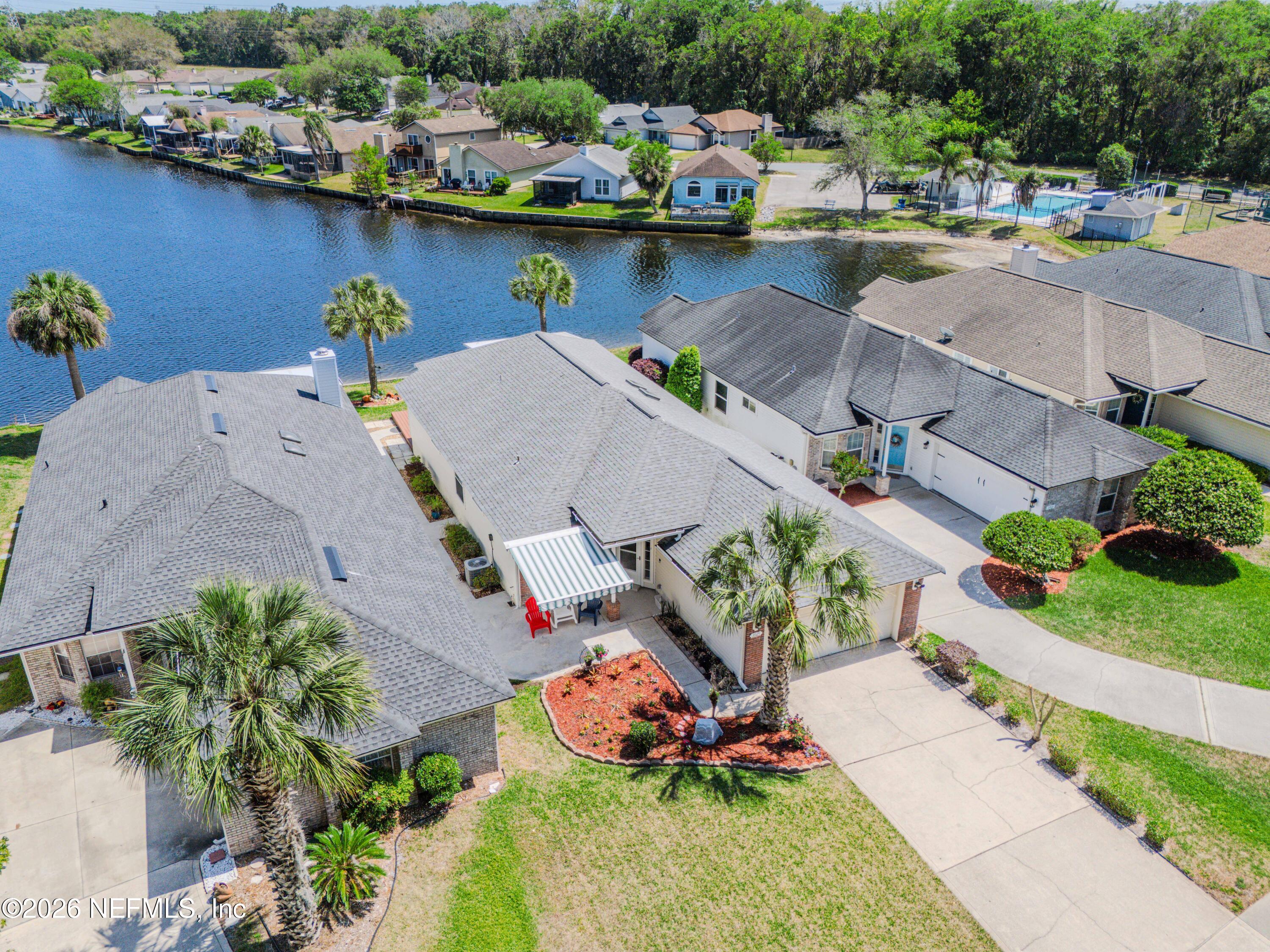 3925 ARBOR LAKE Drive W