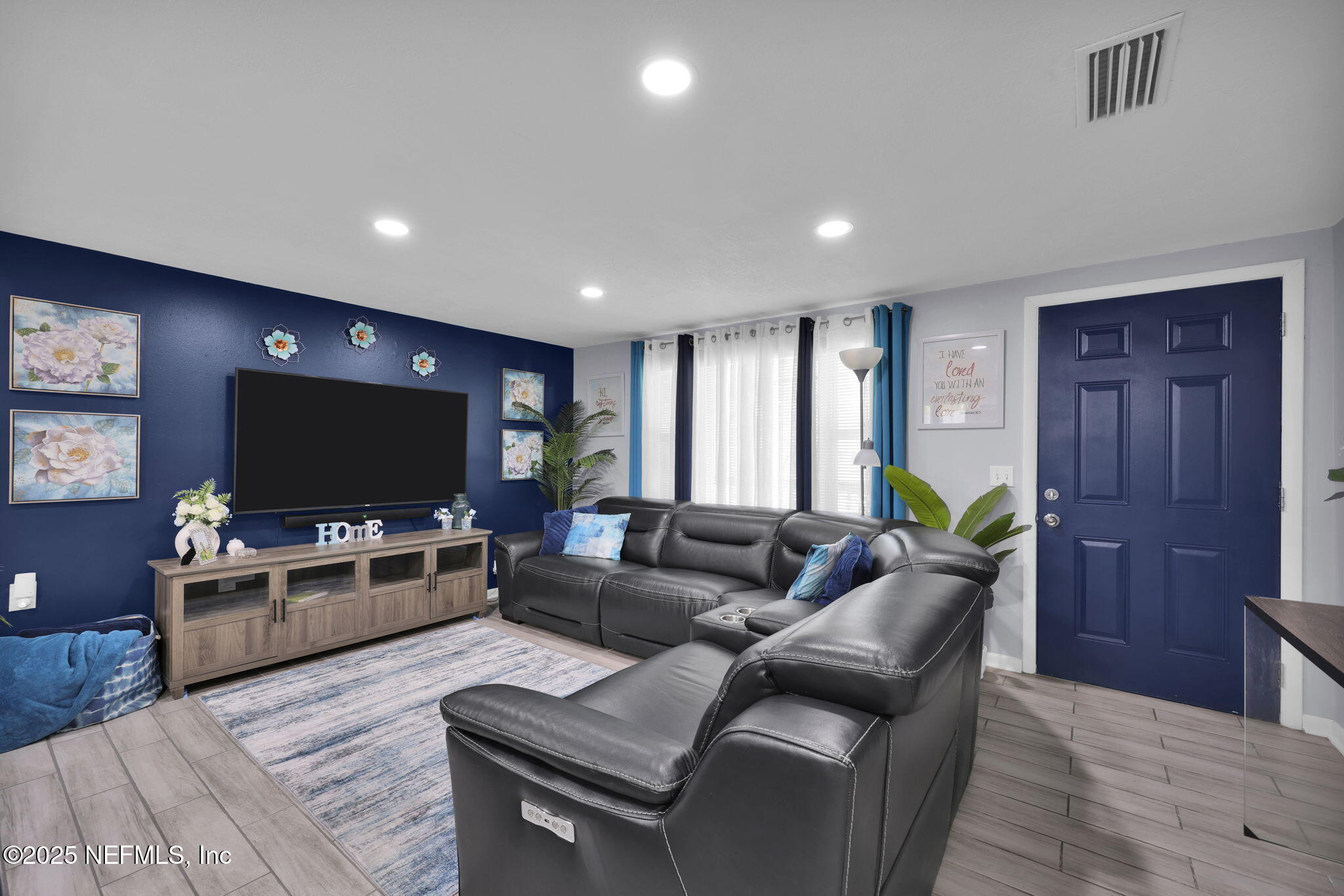 5228 BOILARD Drive