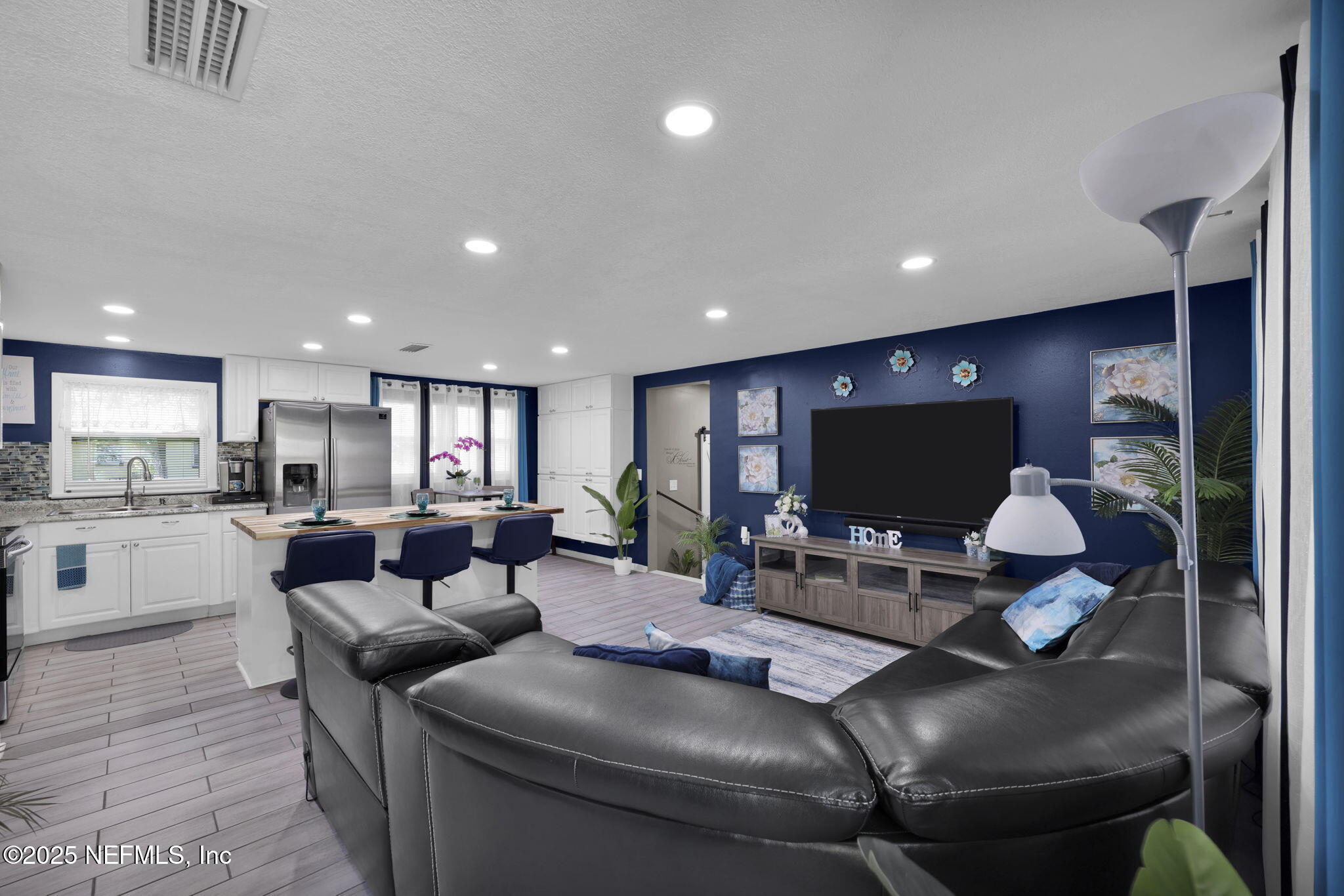 5228 BOILARD Drive