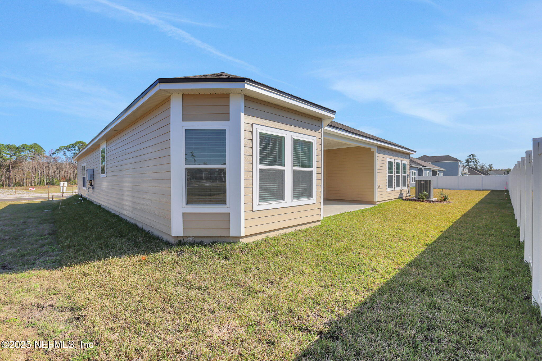 2460 JENNINGS FARM Drive