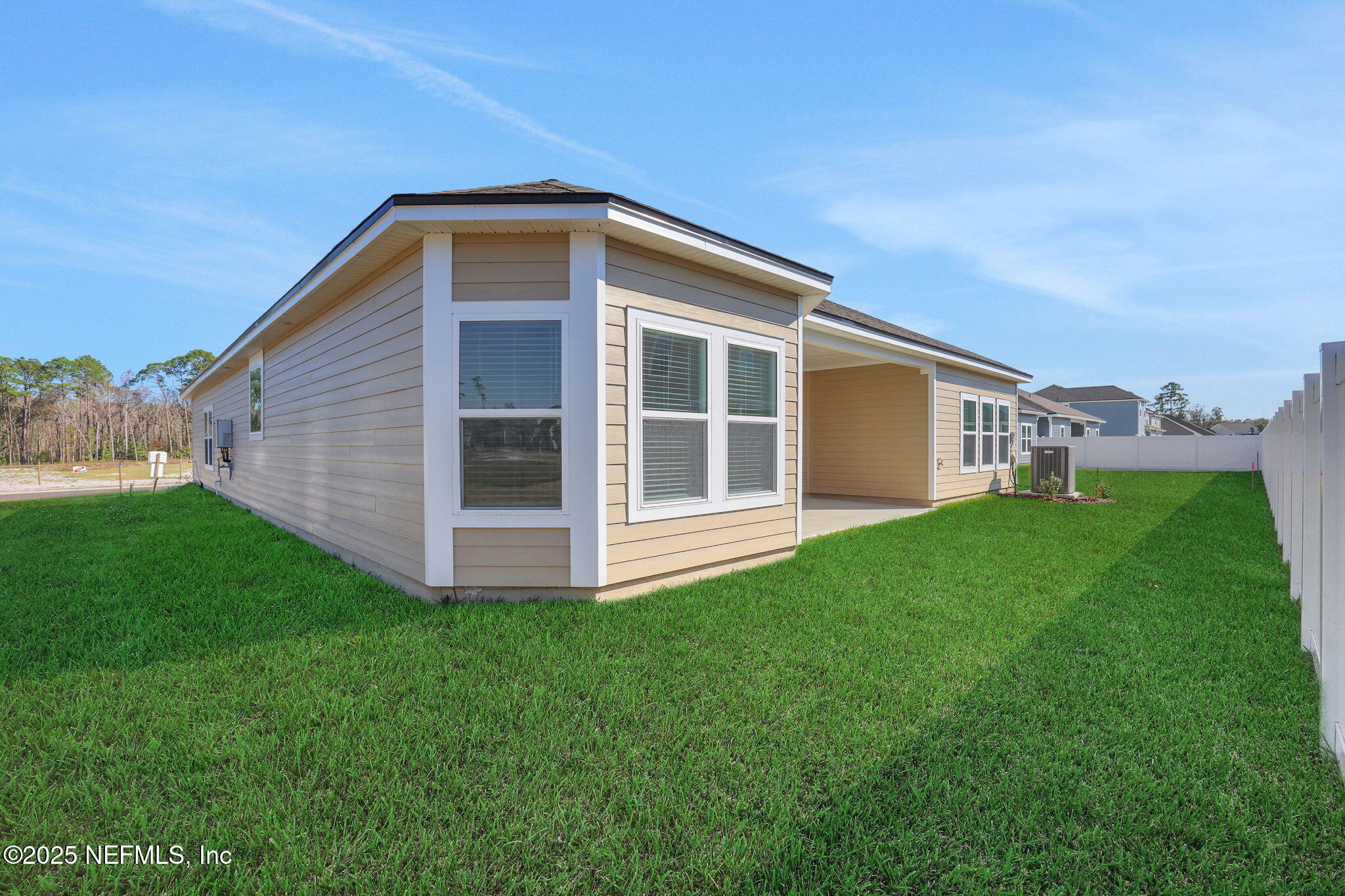 2460 JENNINGS FARM Drive