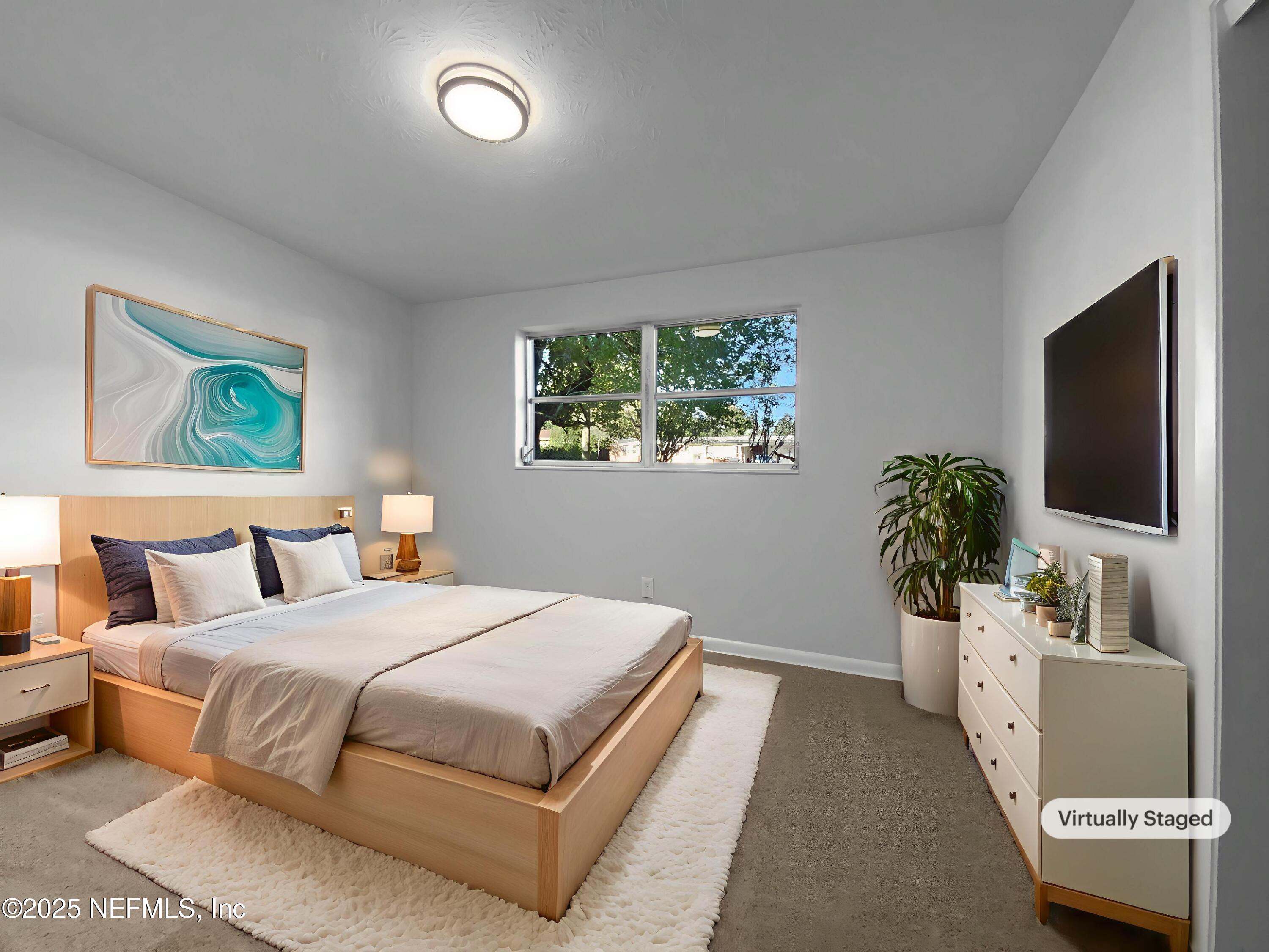 3319 VICTORIA Court E