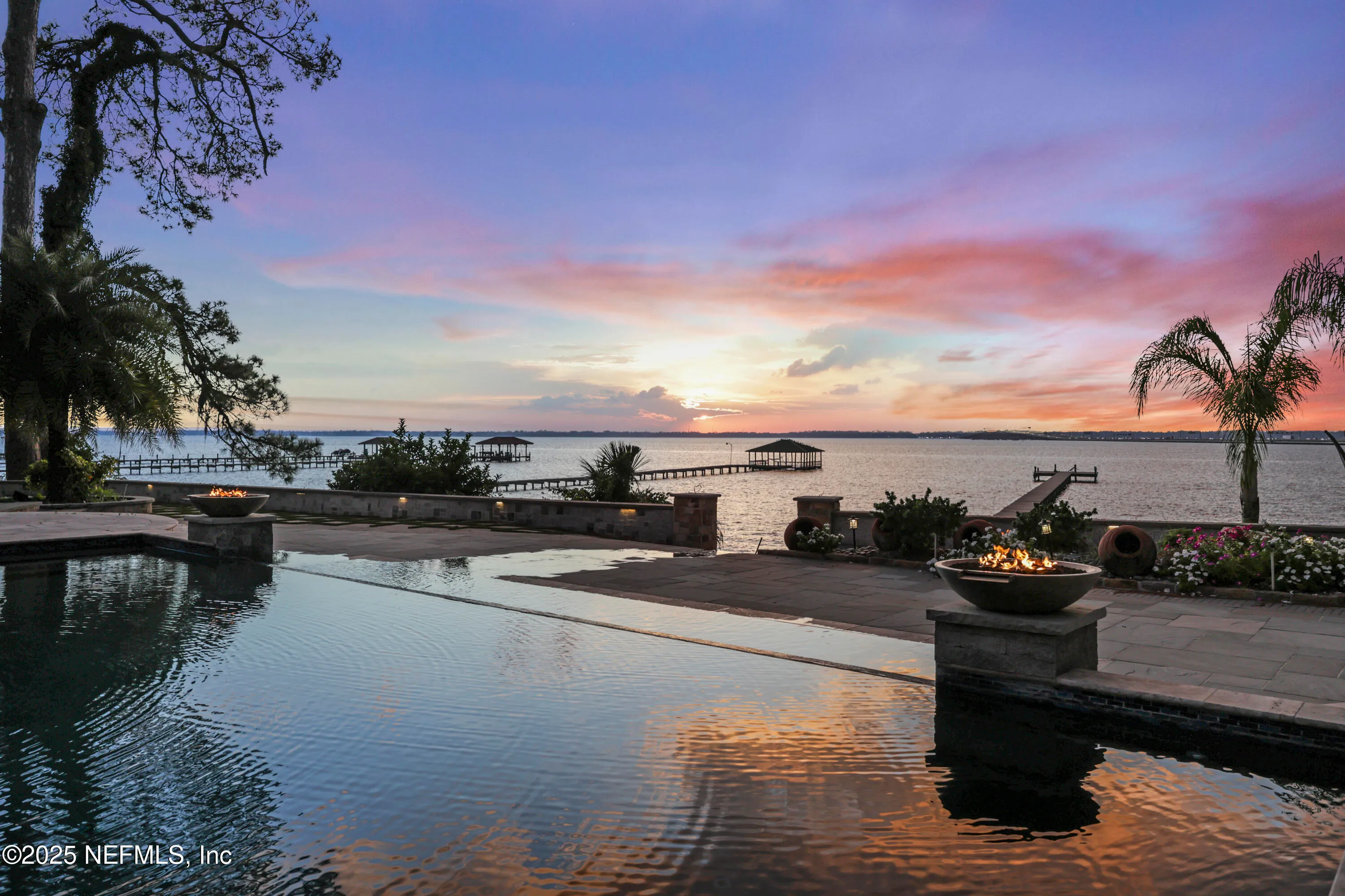 Jacksonville, Florida, 32223, United States, 7 Bedrooms Bedrooms, ,8 BathroomsBathrooms,Residential,Active,2013602