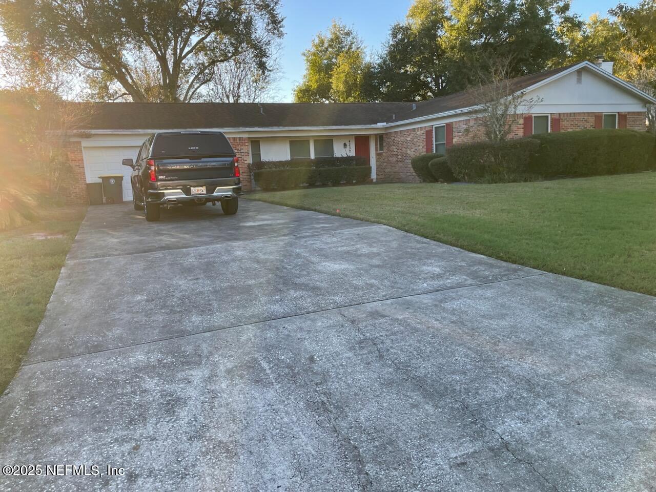 4237 ST FRANCIS Circle