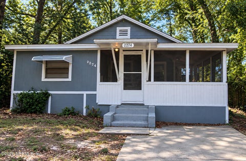 Photo of 2274 ORCHARD Street, Jacksonville, FL 32209 (MLS # 2165305)