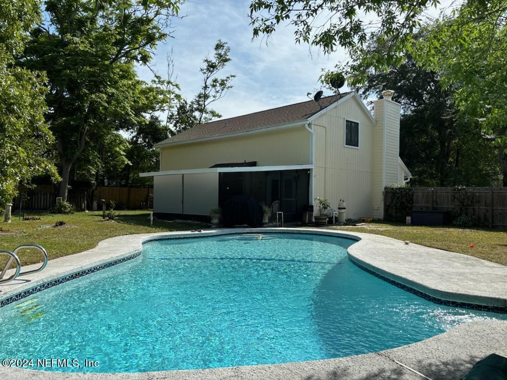 Jacksonville, FL home for sale located at 8161 Cayuga Trail E, Jacksonville, FL 32244