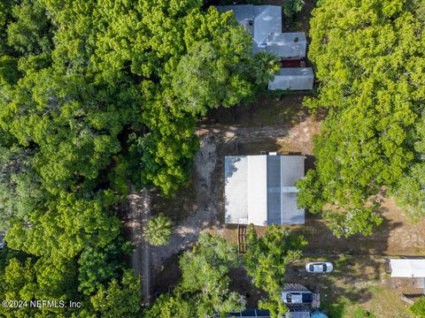 A home in Interlachen