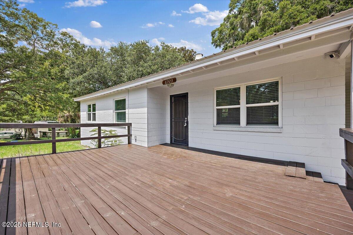 6923 GAILLARDIA Road