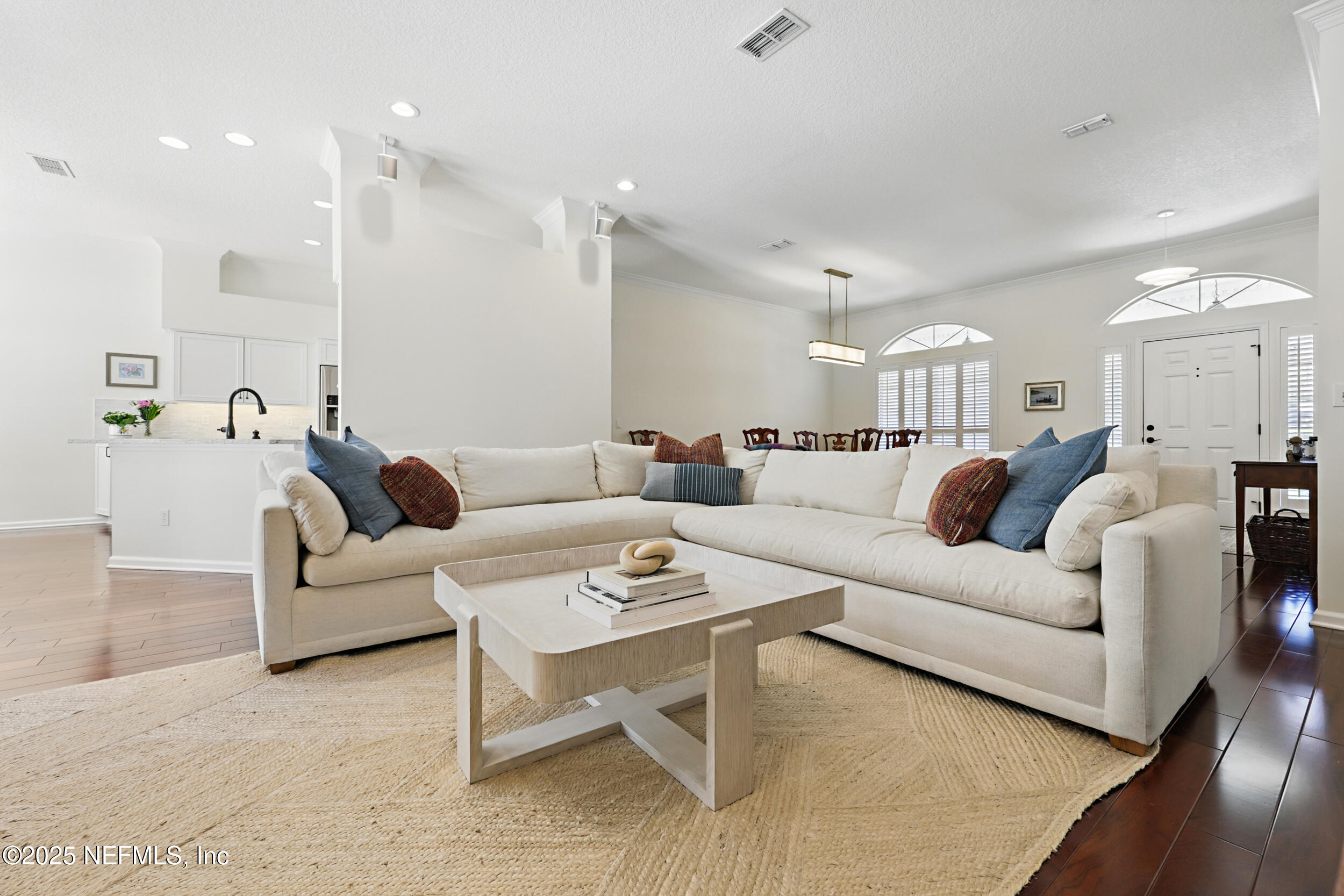 100 SHELL BLUFF Court