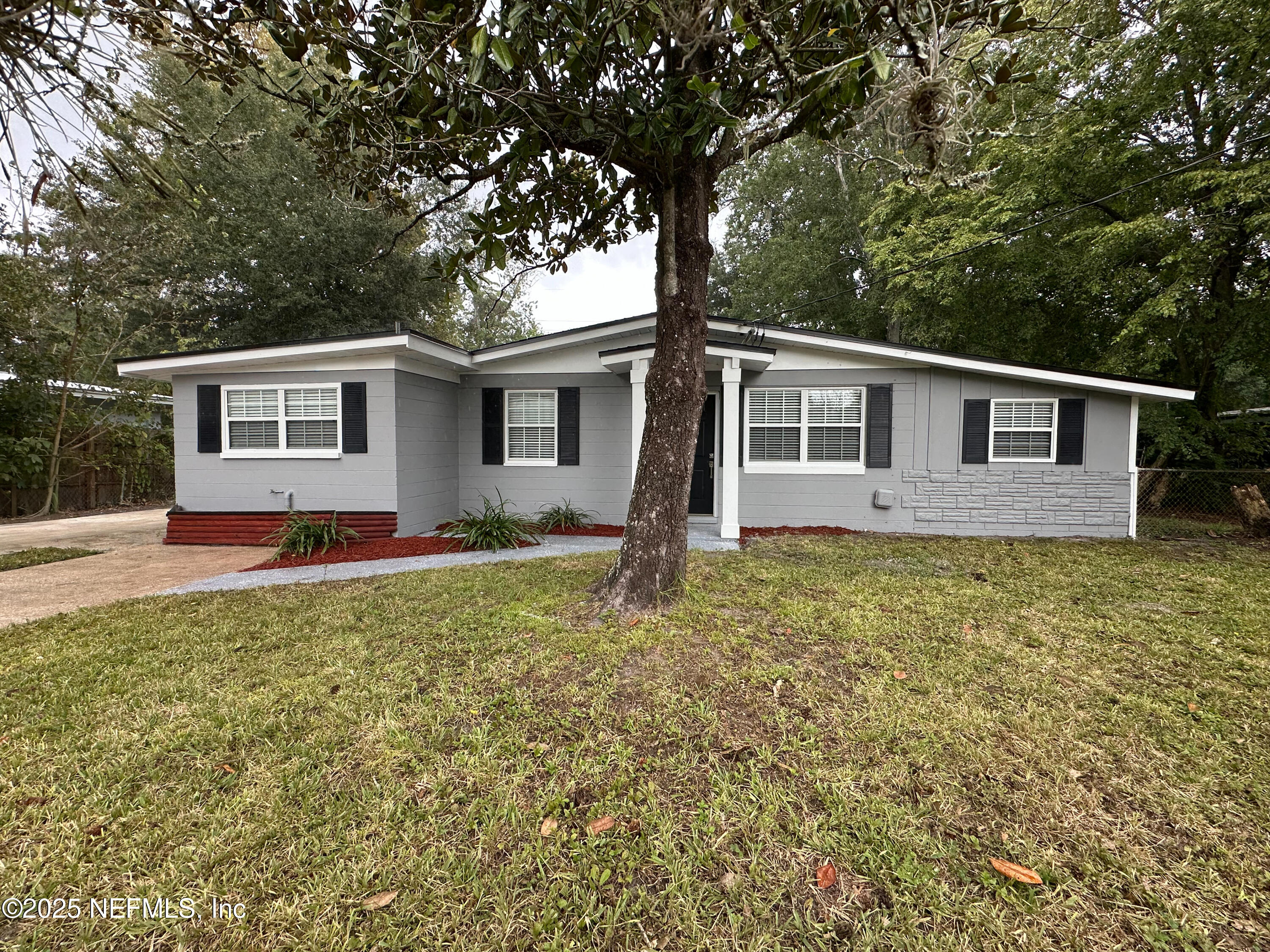 3955 MACGREGOR Drive