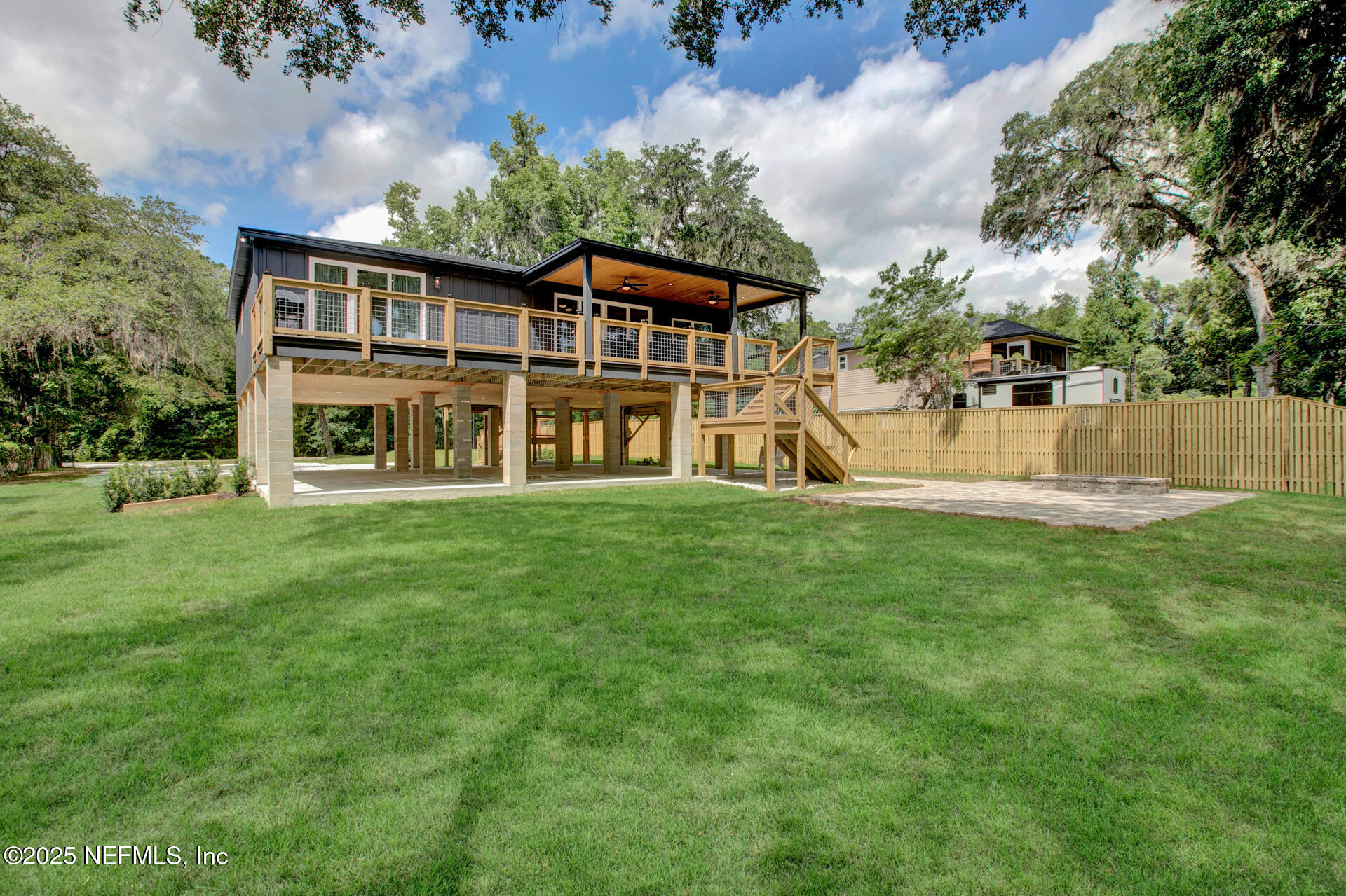 4104 SCENIC Drive