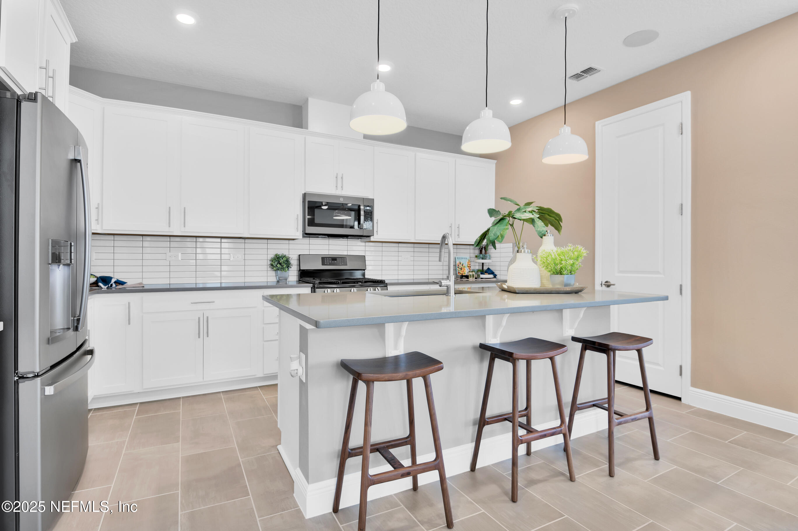 316 WRENSONG Place
