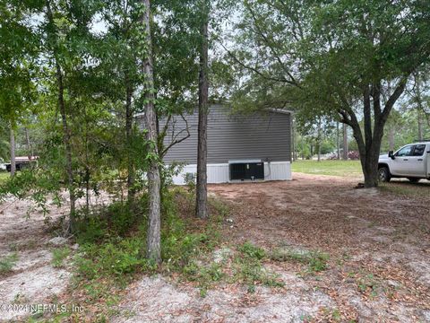 A home in Middleburg