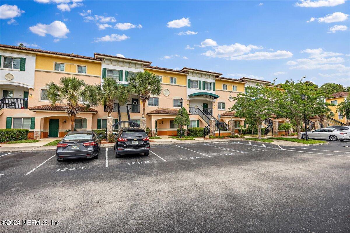 Jacksonville, FL home for sale located at 9745 Touchton Road Unit 1205, Jacksonville, FL 32246