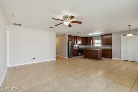 Single Family Residence in Middleburg FL 728 SUNNY STROLL Drive 11.jpg