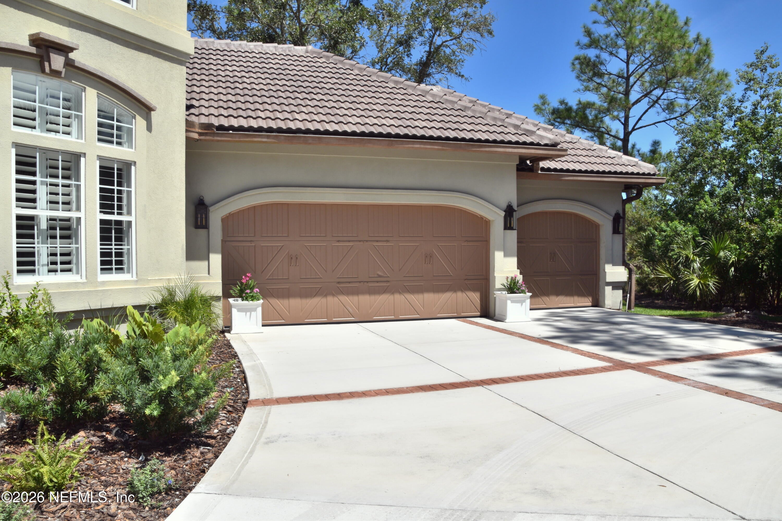128 CARRIAGE LAMP Way