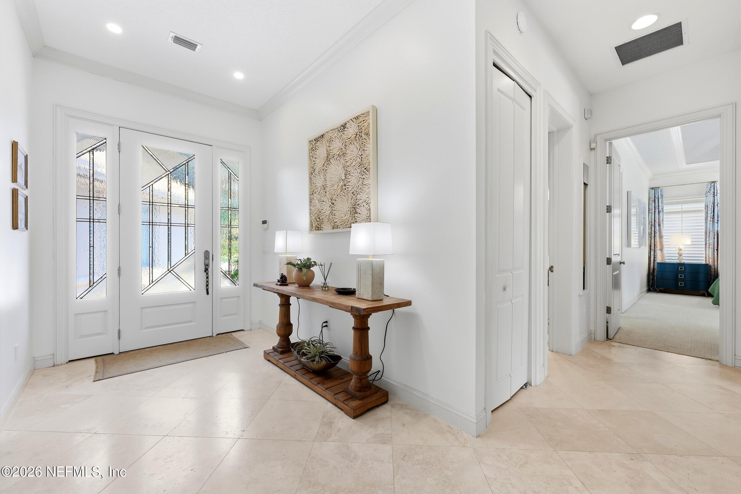 240 LAUREL Lane