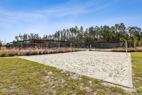 A home in Yulee