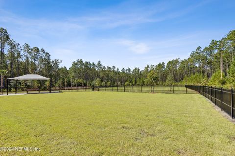 A home in Yulee