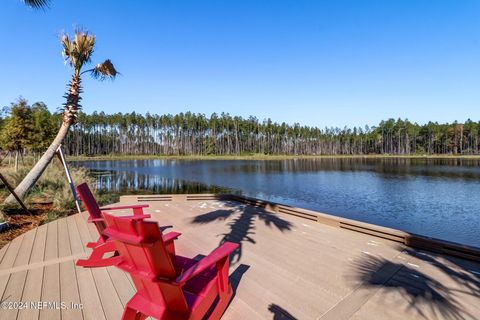 A home in Yulee