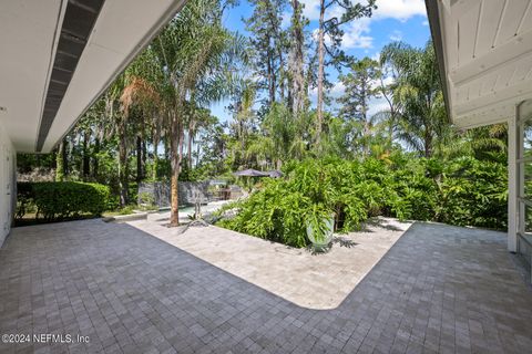 A home in Palatka