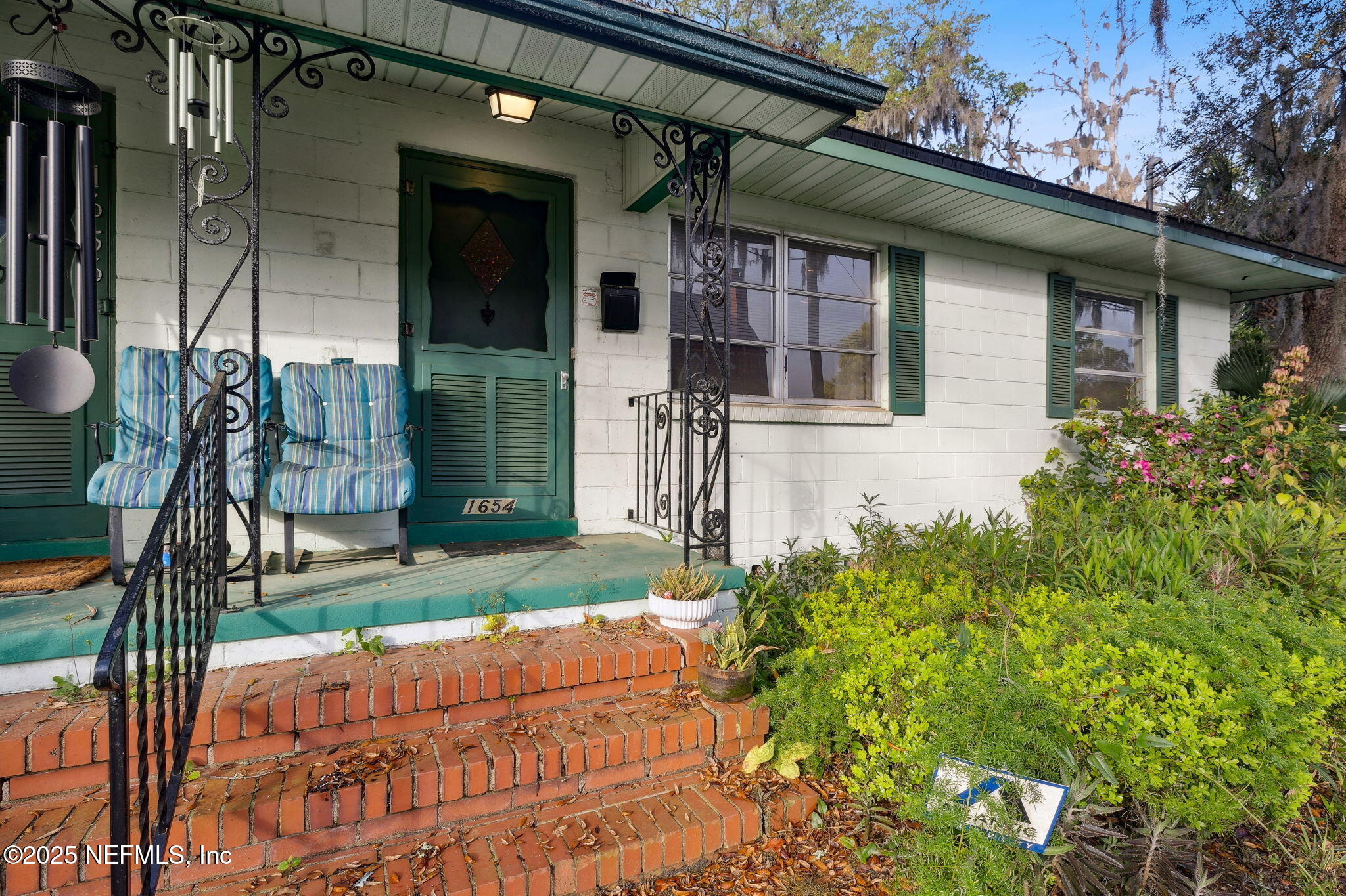 1654 TALBOT Avenue