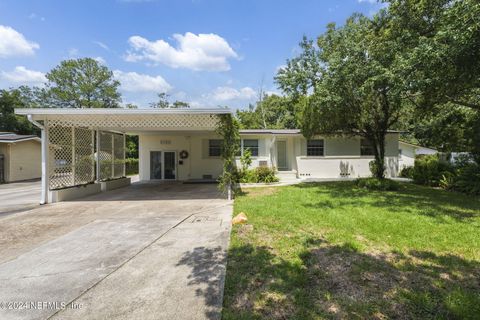 A home in Jacksonville