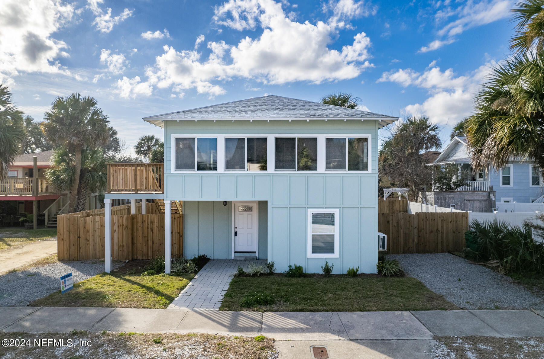 Jacksonville Beach, FL home for sale located at 714 2nd Street S, Jacksonville Beach, FL 32250