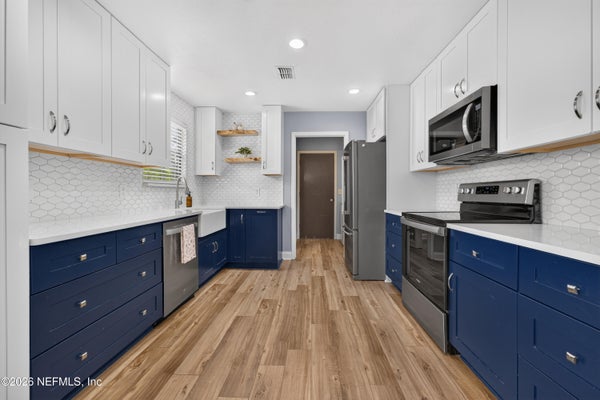 2527 SANDLEWOOD CIR, ORANGE PARK, FL 32065 - Image d1d334edd0ef0f40e57a27bf583b079c/90130173
