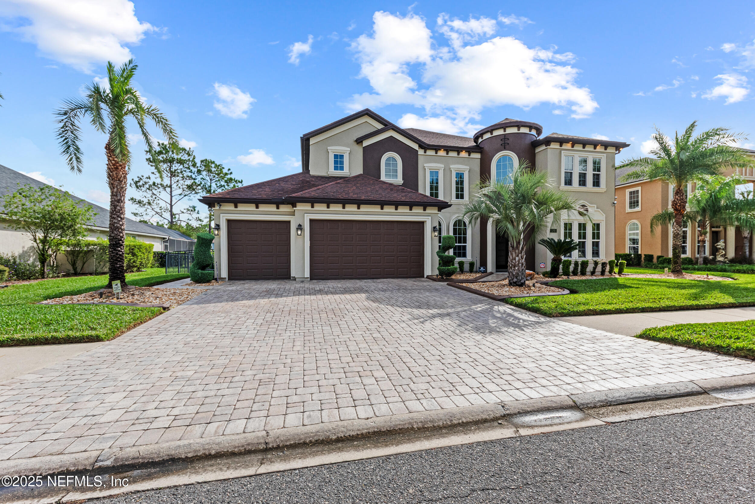 1289 AUTUMN PINES Drive