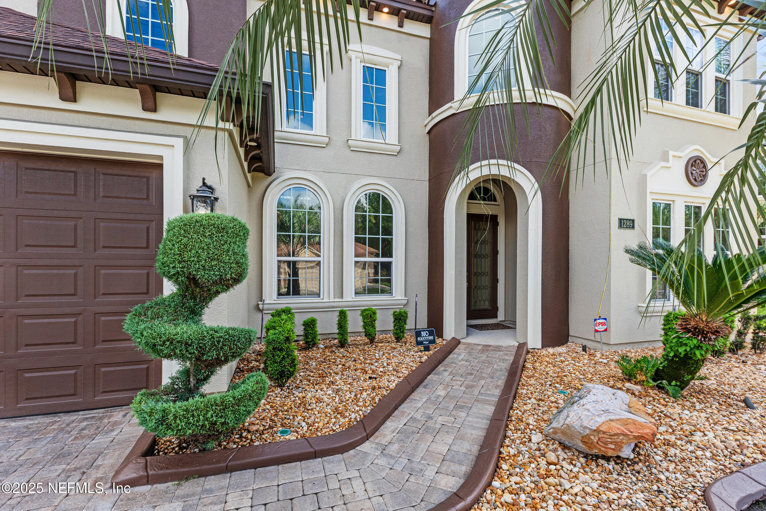 1289 AUTUMN PINES Drive