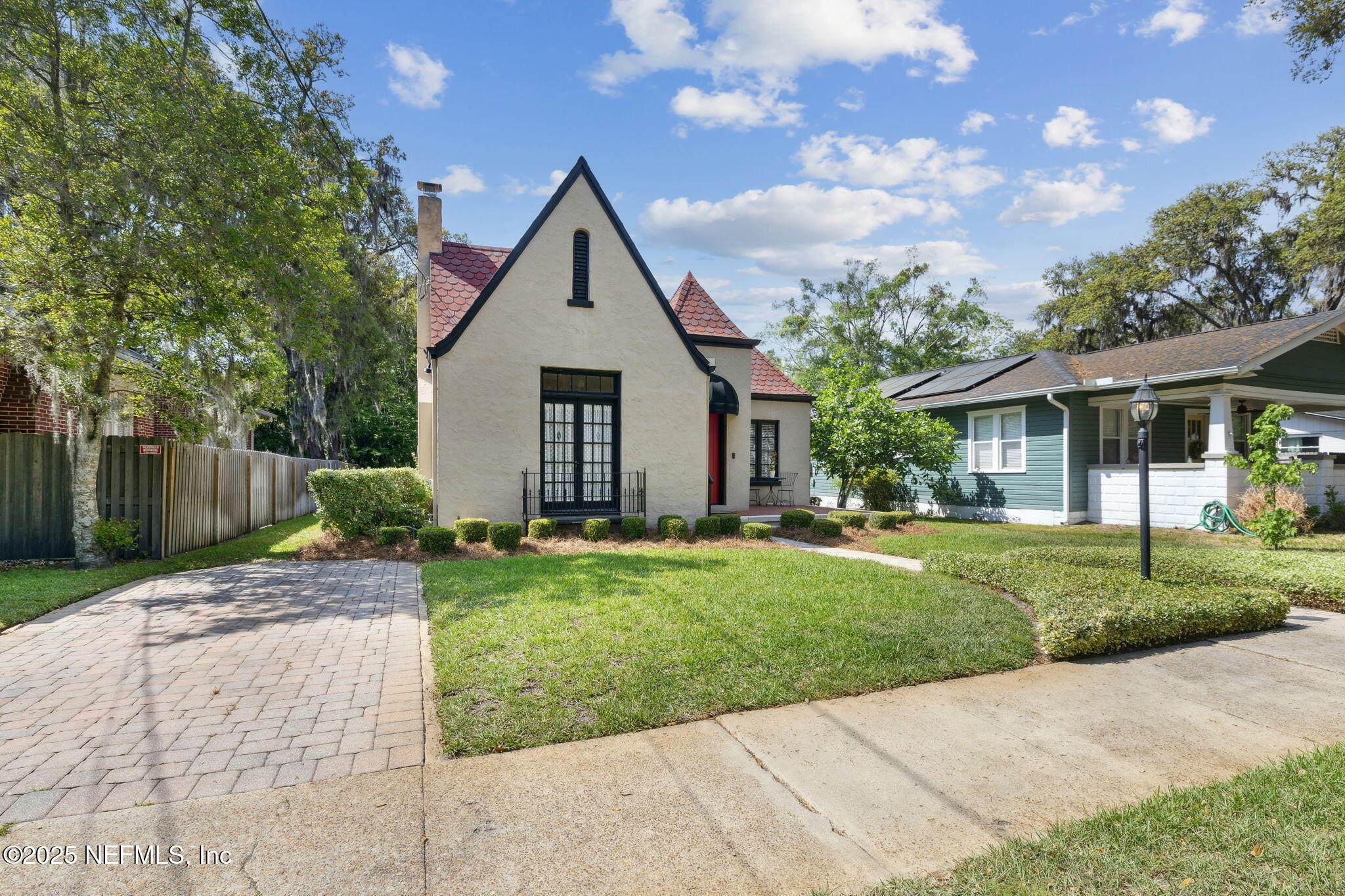 3619 BOONE PARK Avenue