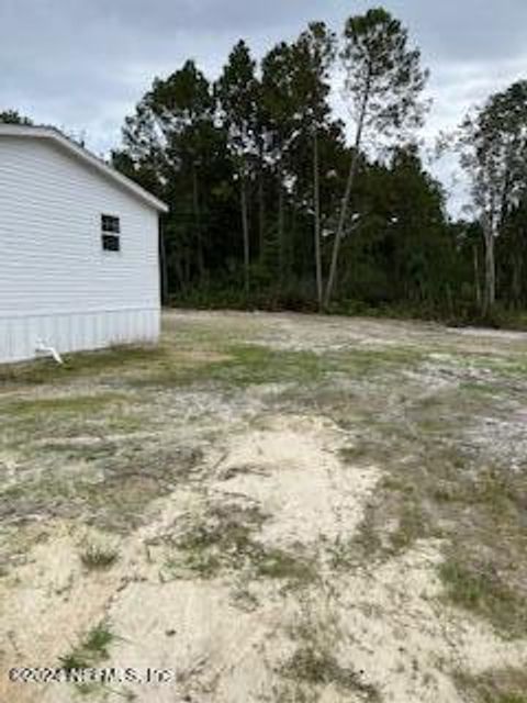 A home in Middleburg