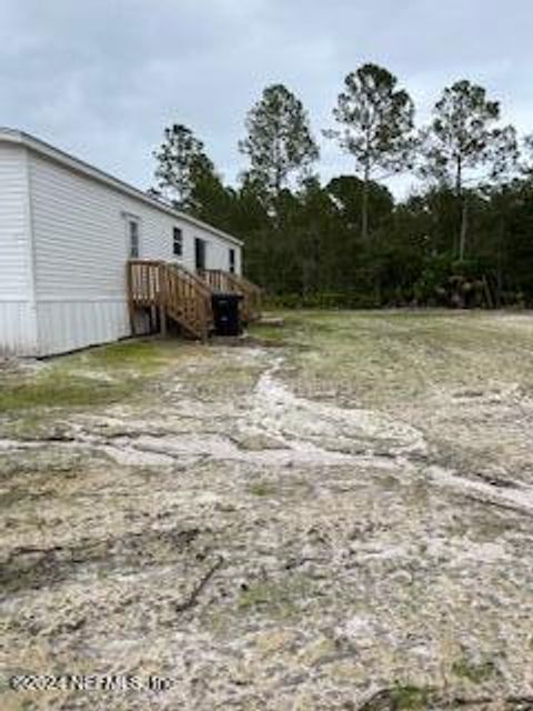 A home in Middleburg