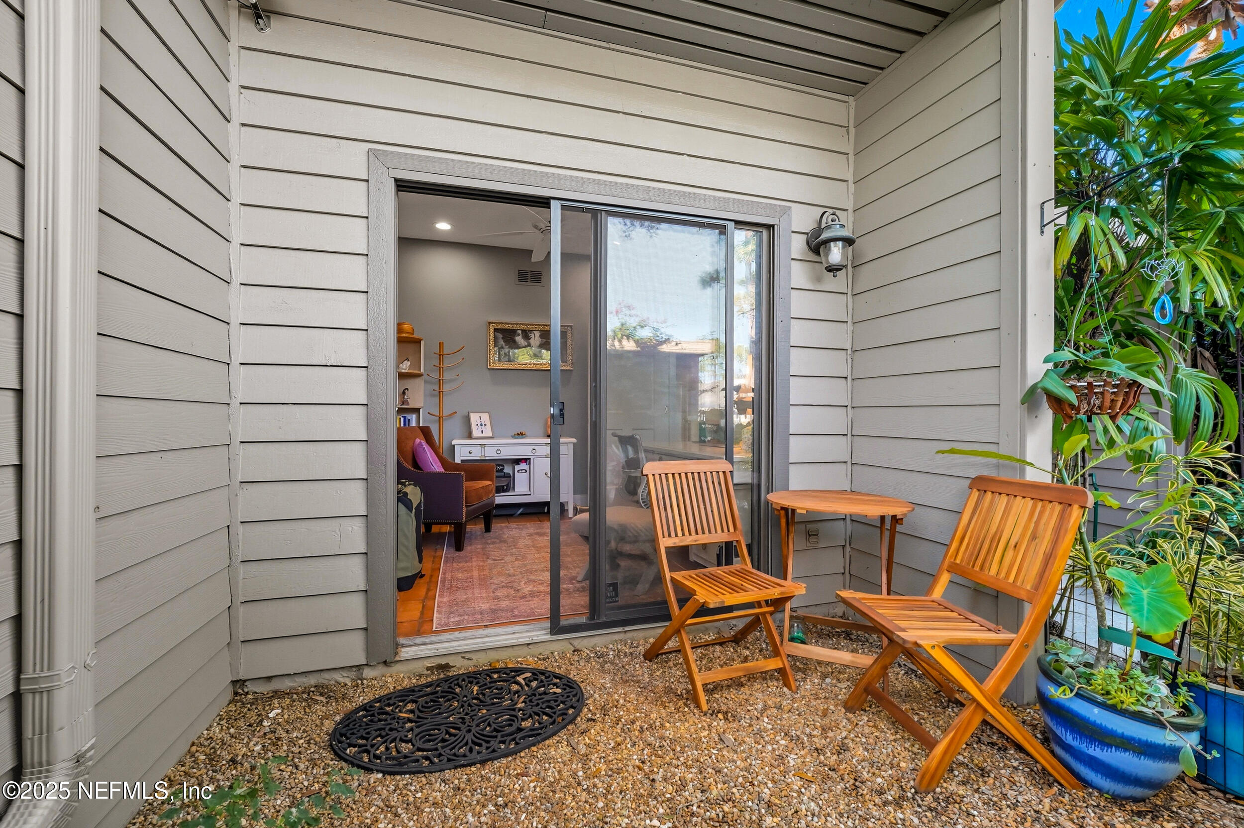 21 FISHERMANS COVE Road