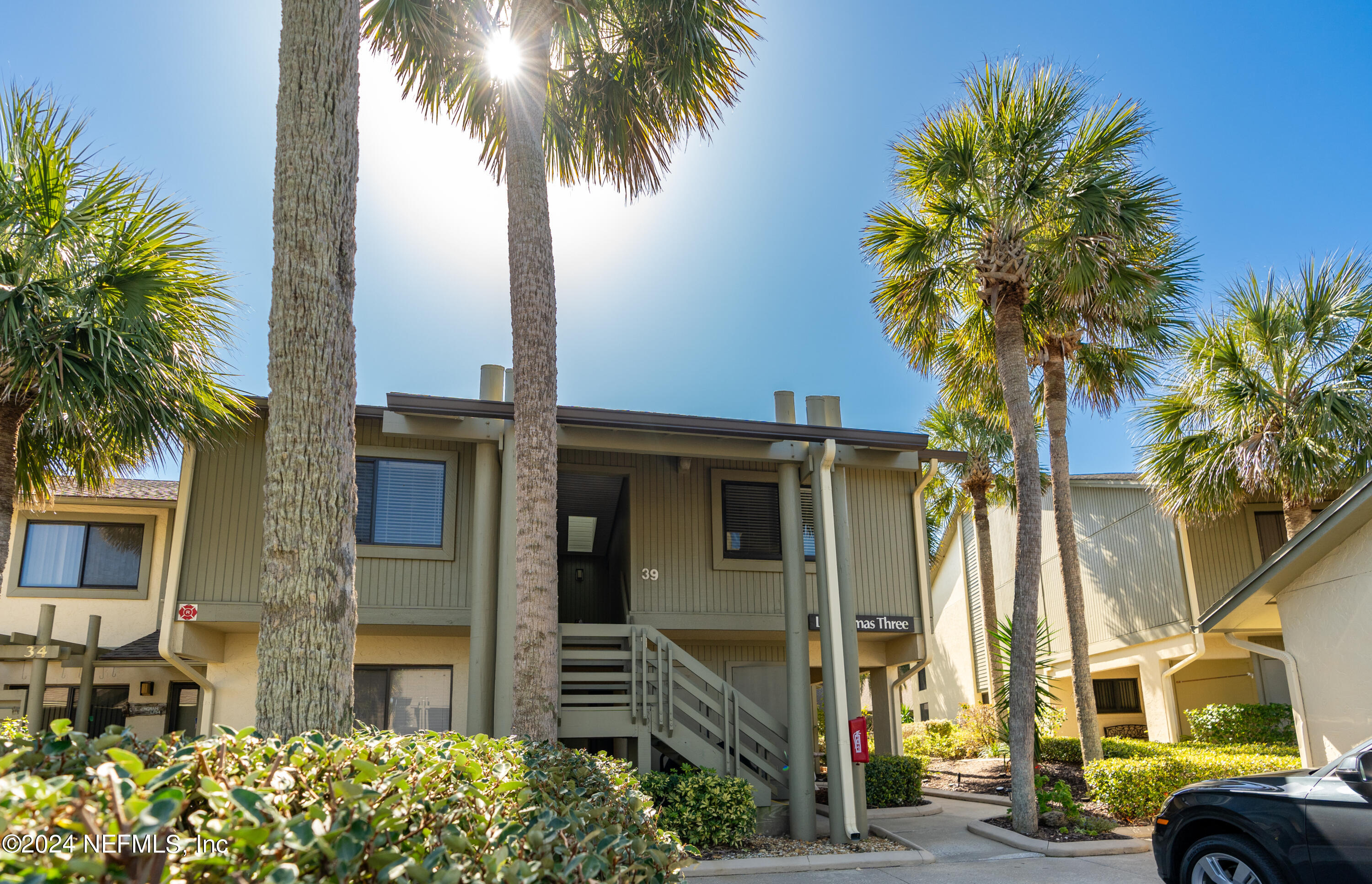 St Augustine, FL home for sale located at 39 VILLAGE LAS PALMAS Circle, St Augustine, FL 32080