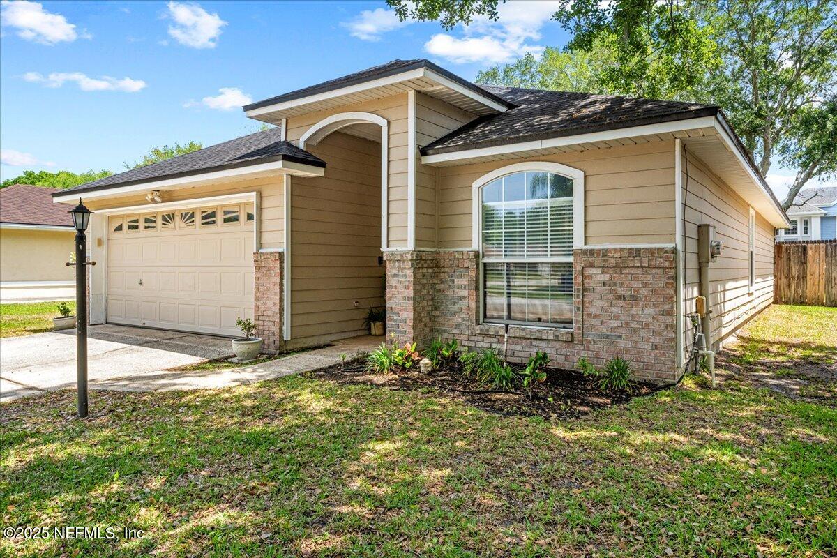 7461 CARRIAGE SIDE Court