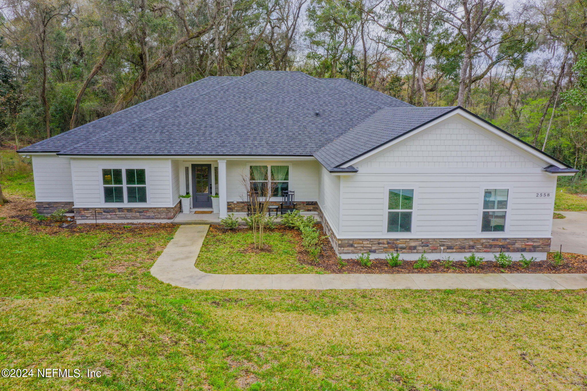 Middleburg, FL home for sale located at 2558 Crooked Creek Point, Middleburg, FL 32068