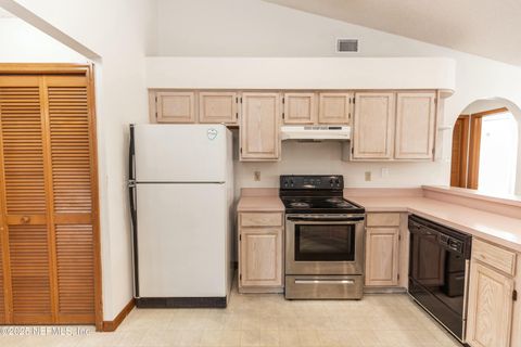 A home in Deltona