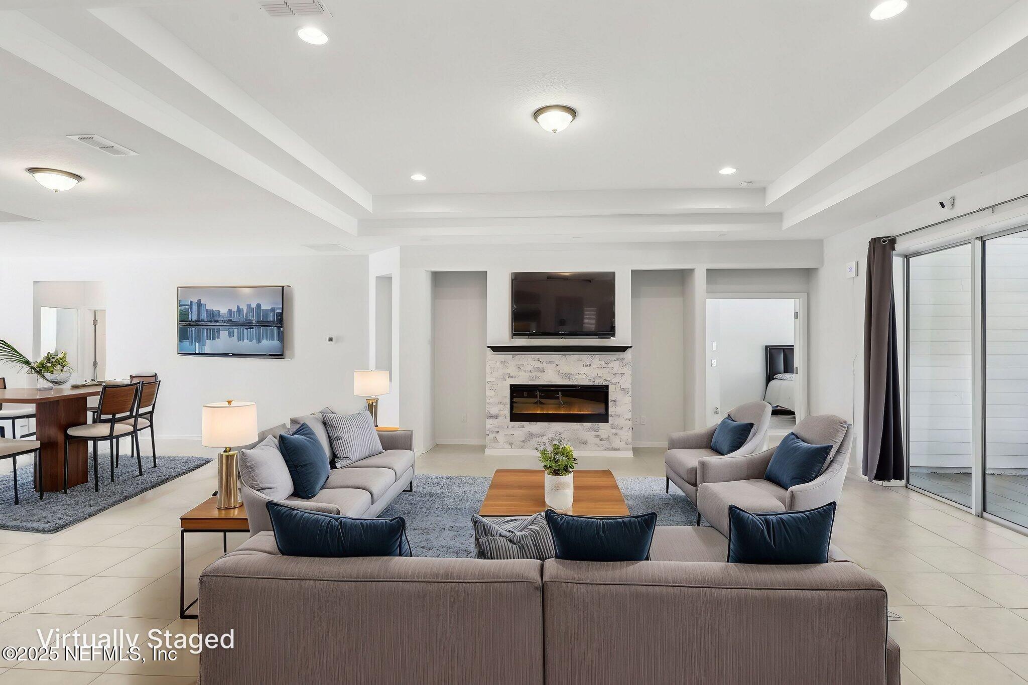 944 LAUREL VALLEY Drive