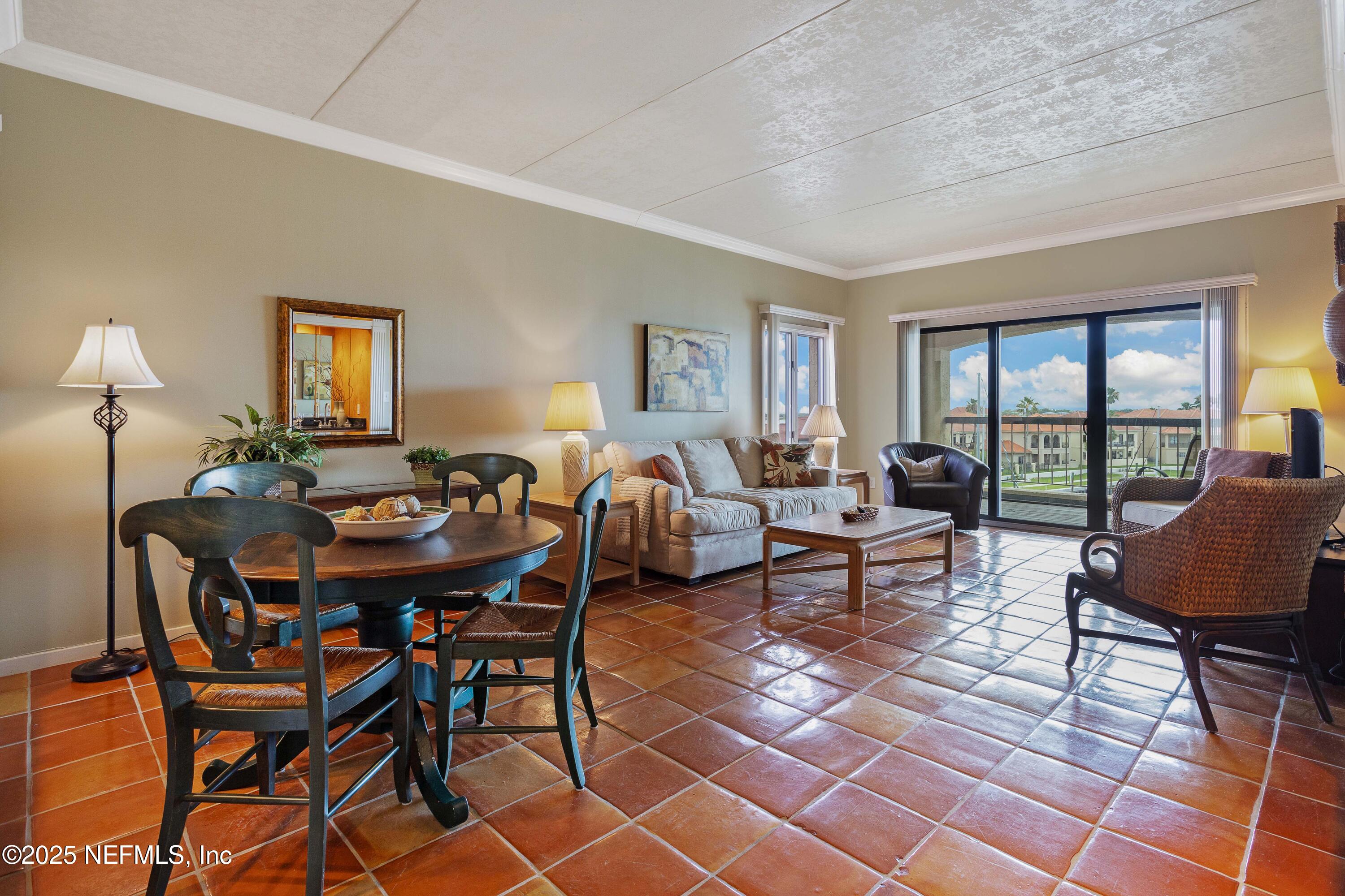 3117 HARBOR Drive