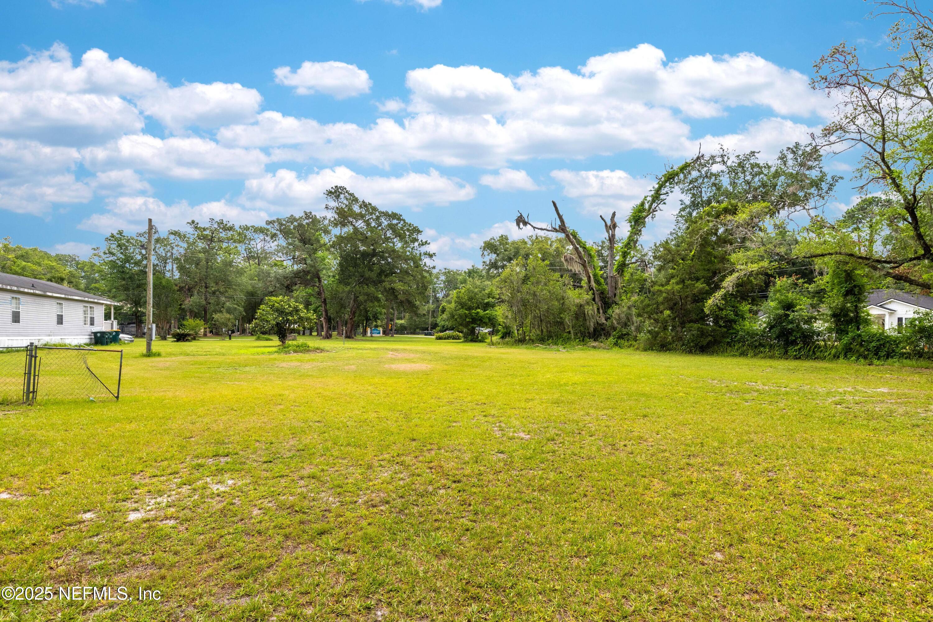 3372 TIGER HOLE Road