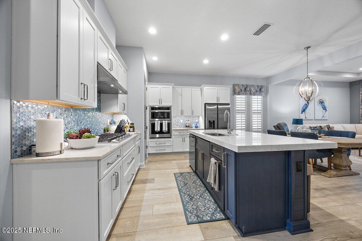 375 MARALINDA Drive