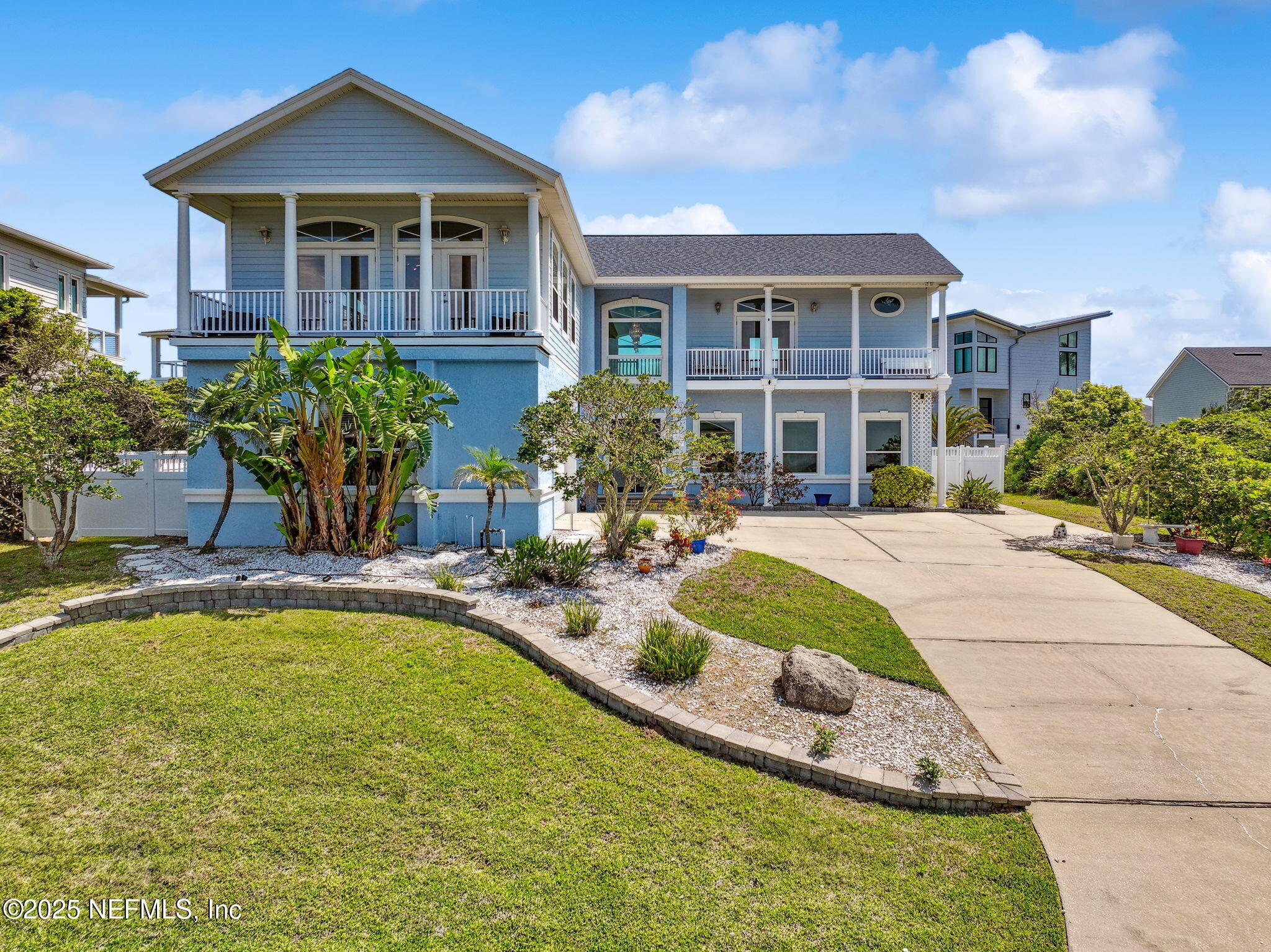 152 BEACHSIDE Drive