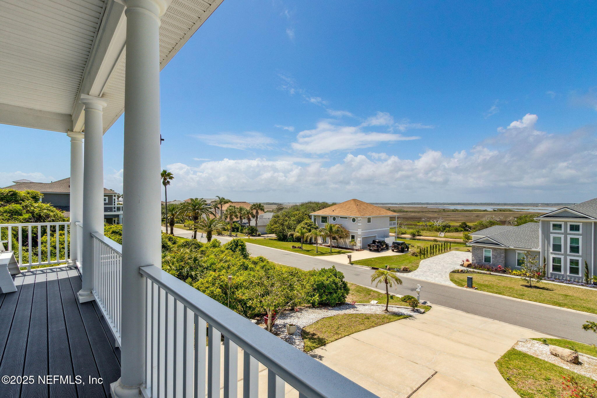 152 BEACHSIDE Drive