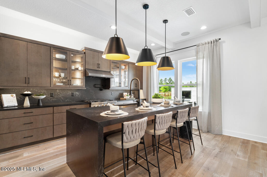 257 BISMARCK PALM Road