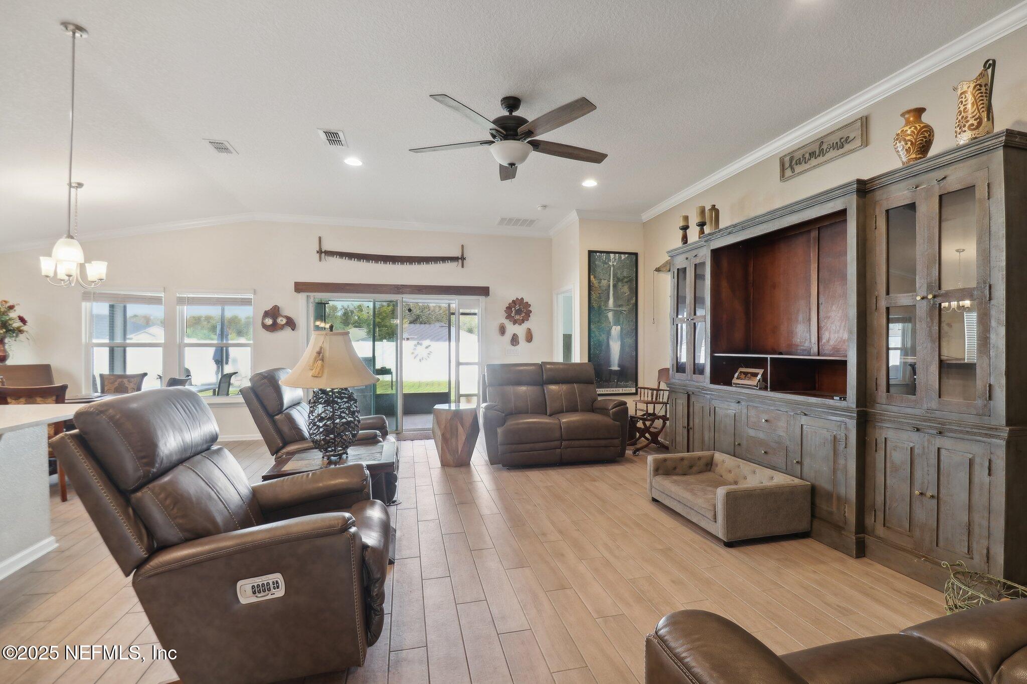 3121 PRETTY Cove