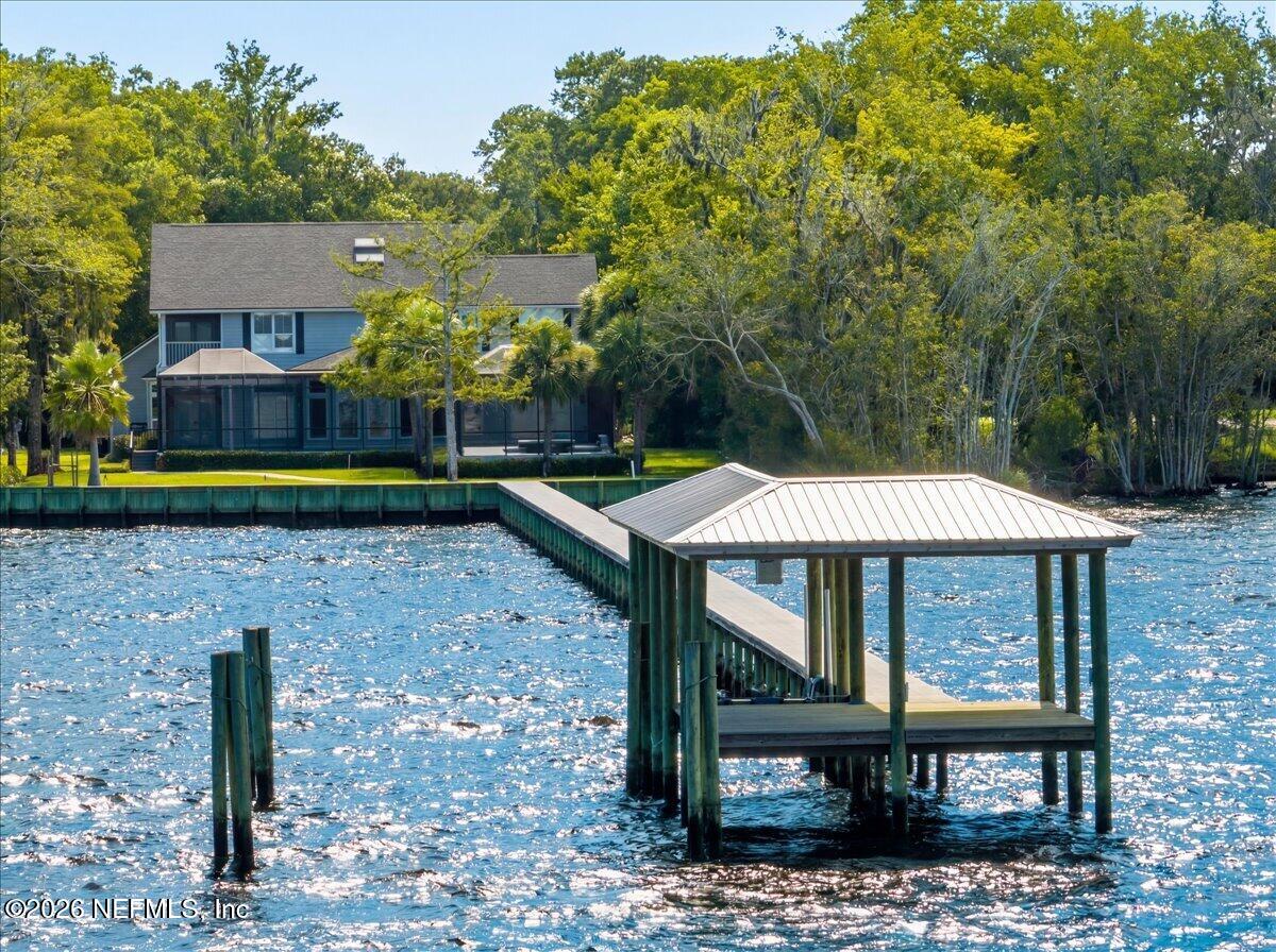 4665 RAGGEDY POINT Road
