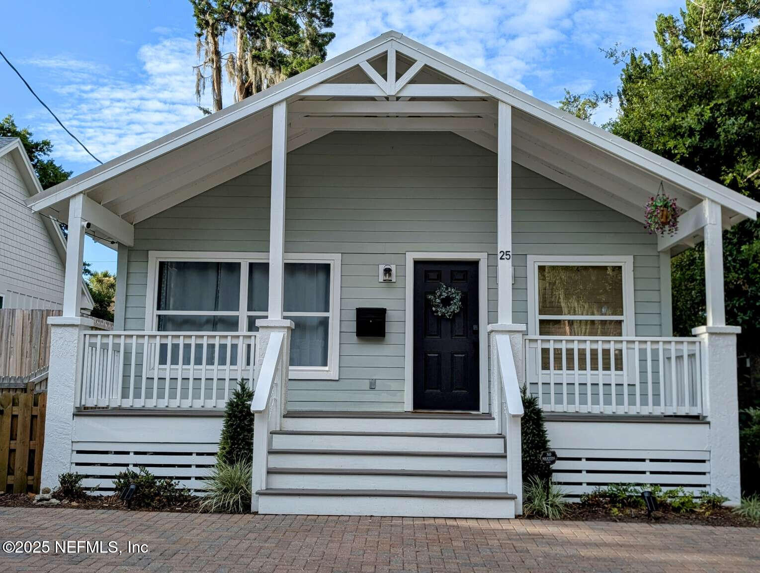 25 FULLERWOOD Drive
